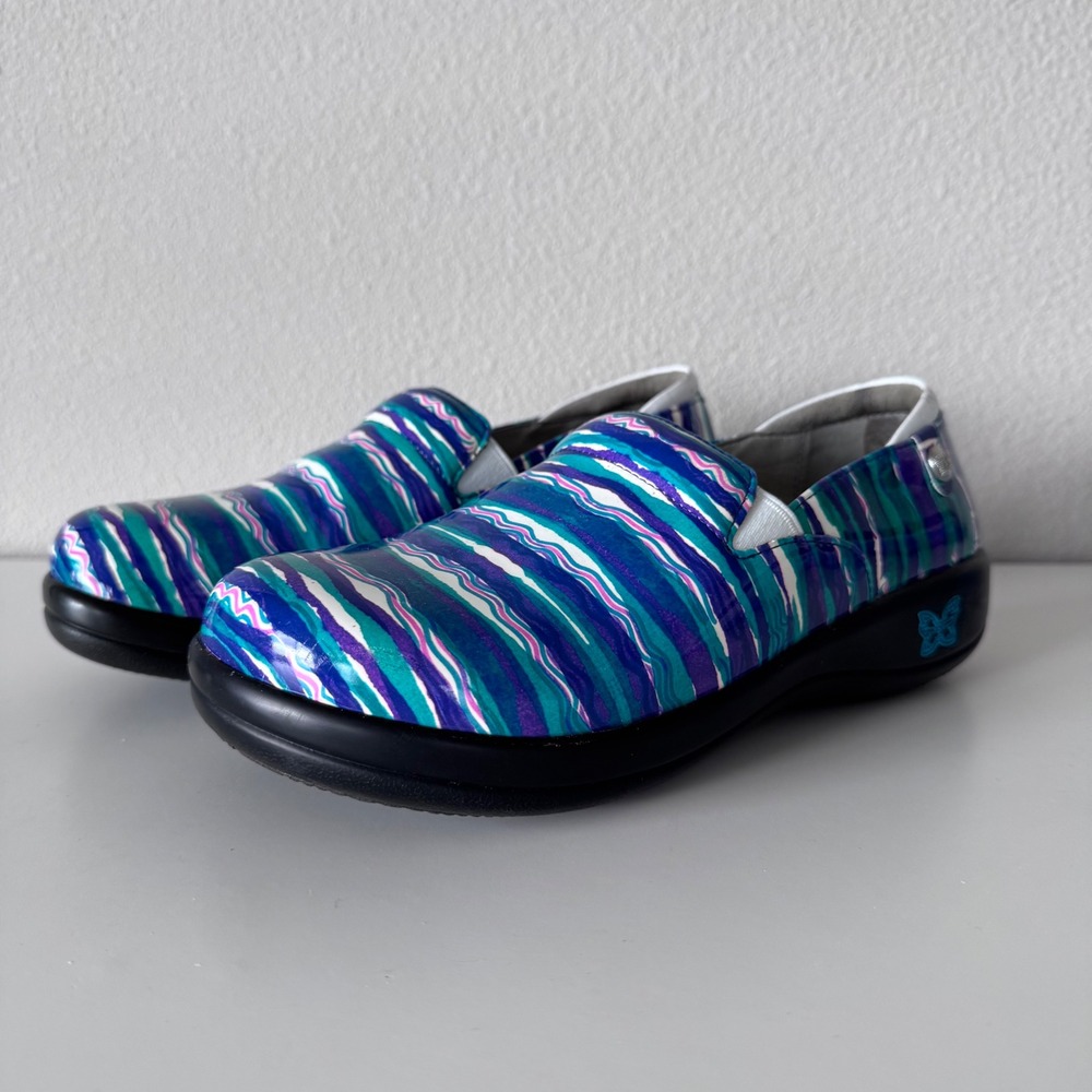 Alegria Keli Professional Clogs Blue Purple Wavy Stripe Slip Resistant Shoes 38